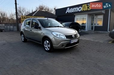 Хетчбек Dacia Sandero 2008 в Сумах