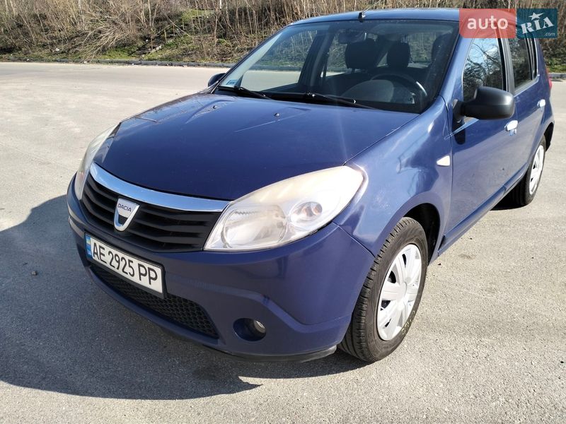 Dacia Sandero 2009
