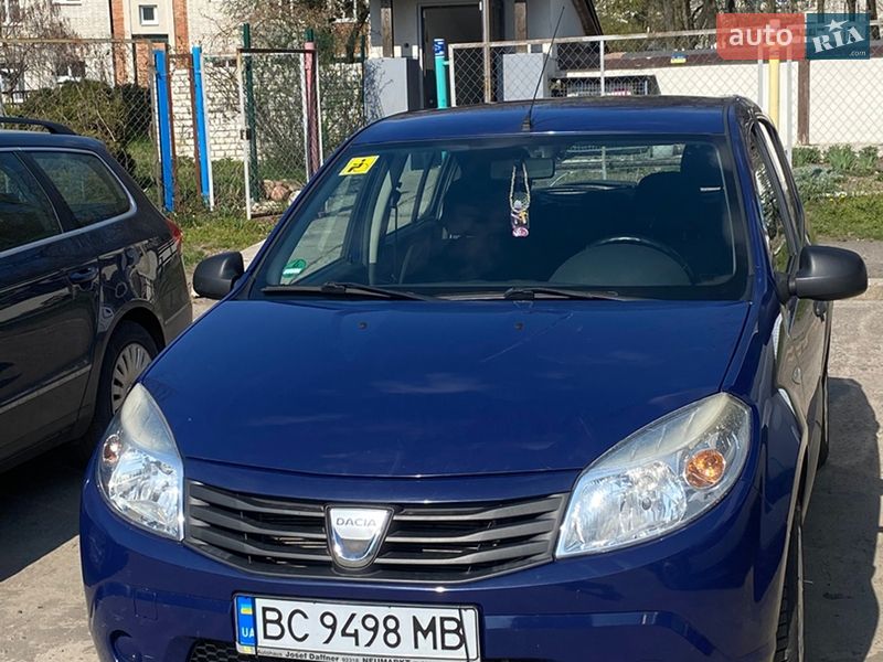 Dacia Sandero 2009