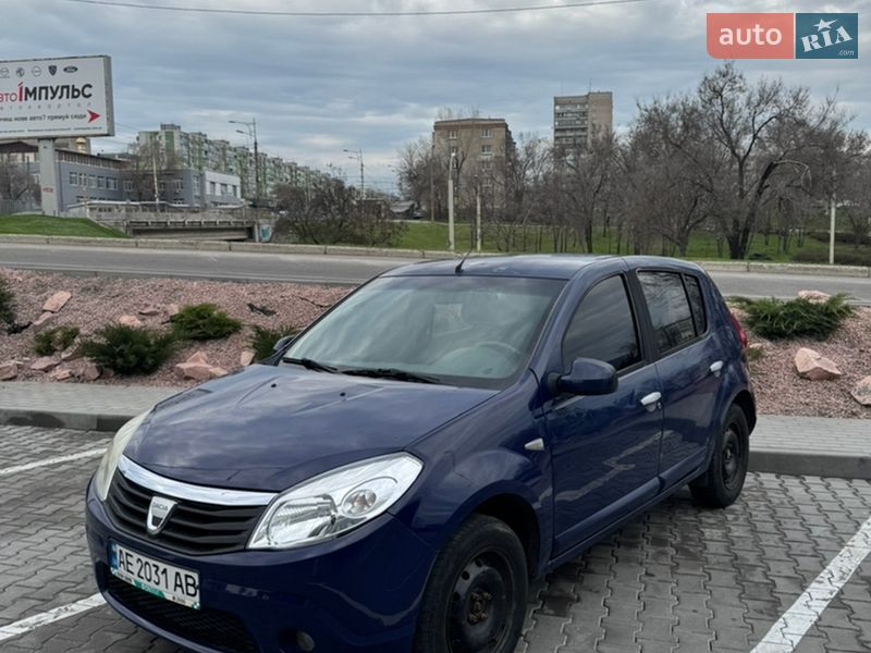 Dacia Sandero 2009
