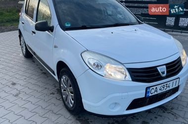 Хетчбек Dacia Sandero 2009 в Ватутіному