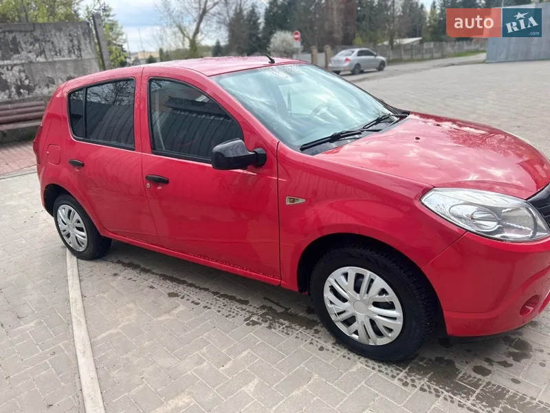 Dacia Sandero 2009