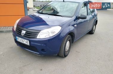 Хэтчбек Dacia Sandero 2008 в Днепре