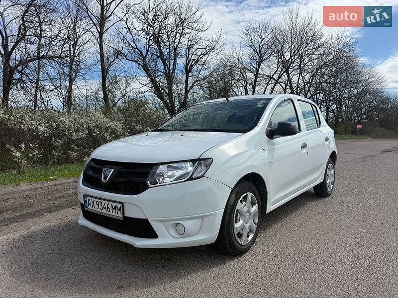 Dacia Sandero 2013