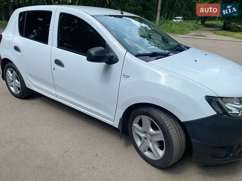 Dacia Sandero 2015 VIN UU15SDAG353065425 фото оголошення 2 з 35