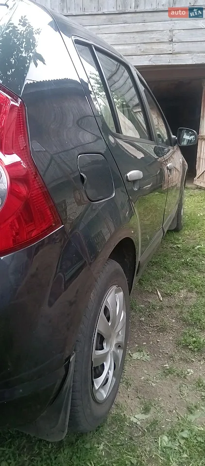 2010 Dacia Sandero - мініатюра 13