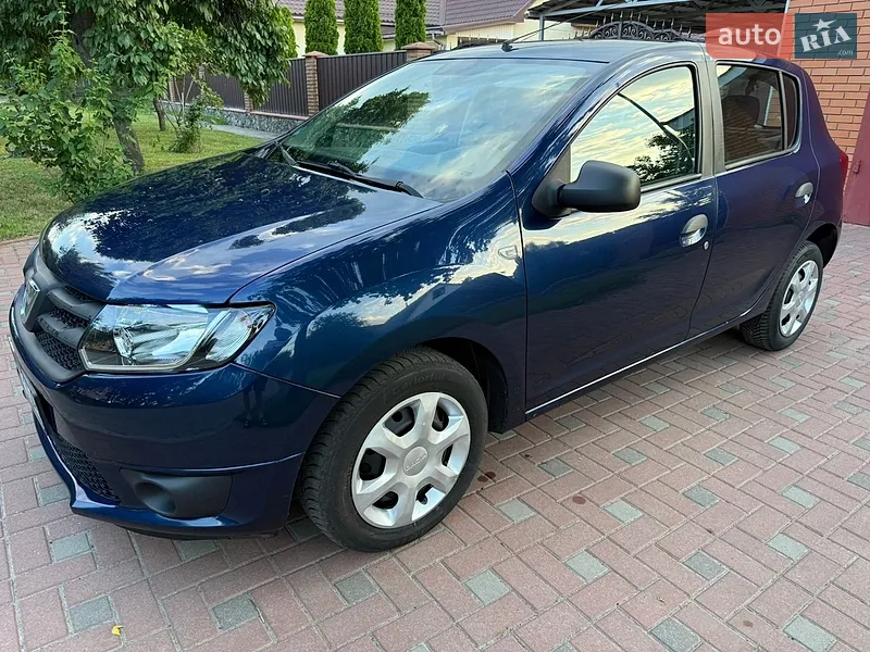 Dacia Sandero 2016