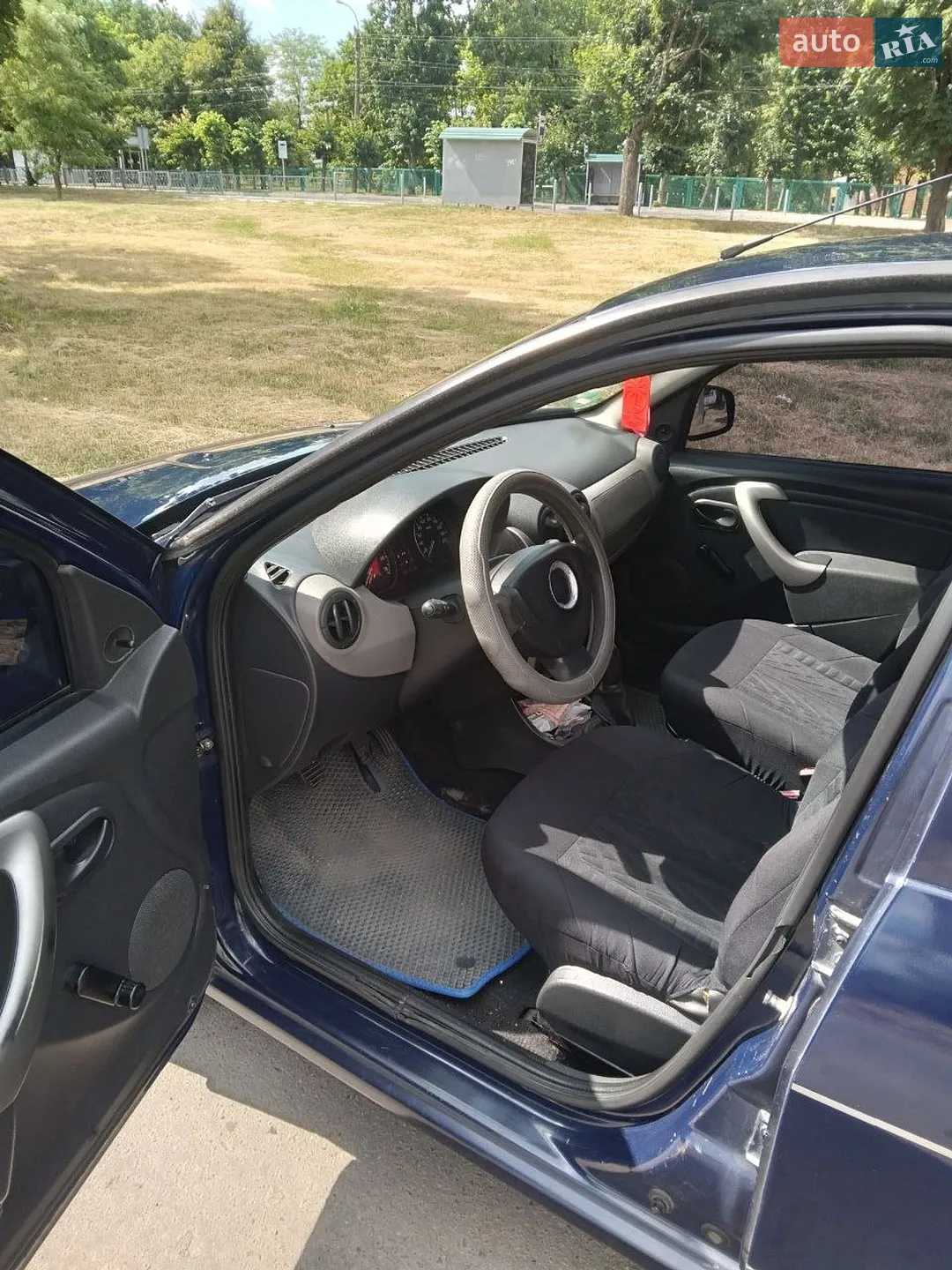 2011 Dacia Sandero - мініатюра 8