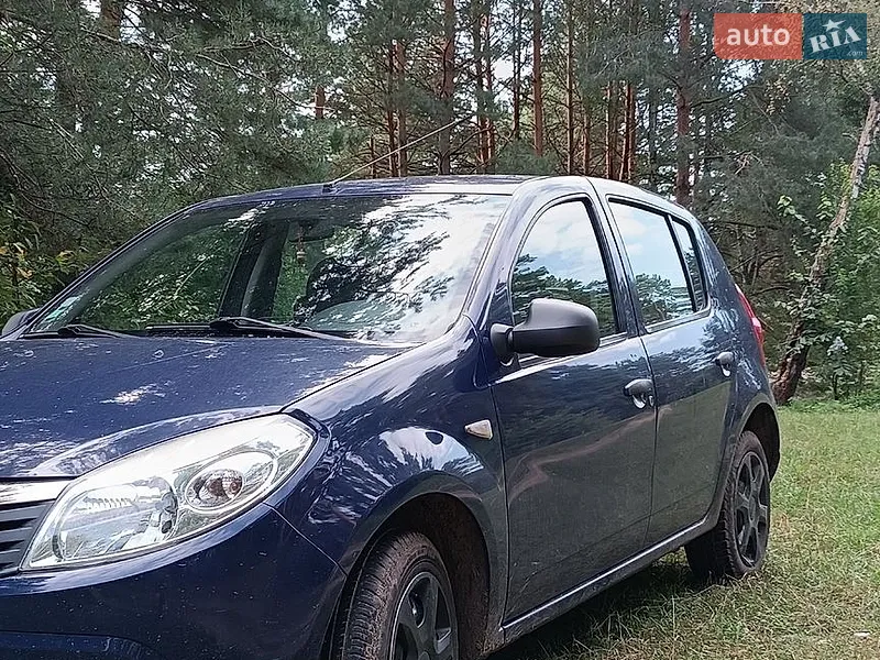 Dacia Sandero 2008
