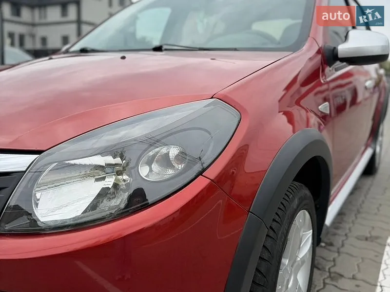 Dacia Sandero 2012