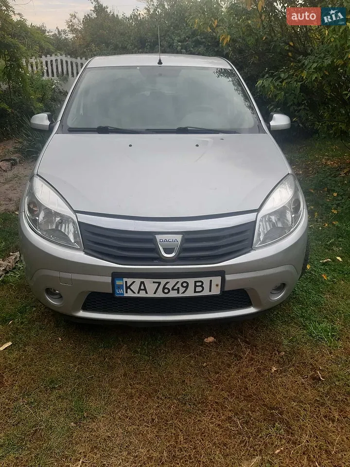 Dacia Sandero 2009