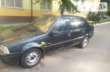 Седан Dacia Solenza 2005 в Киеве