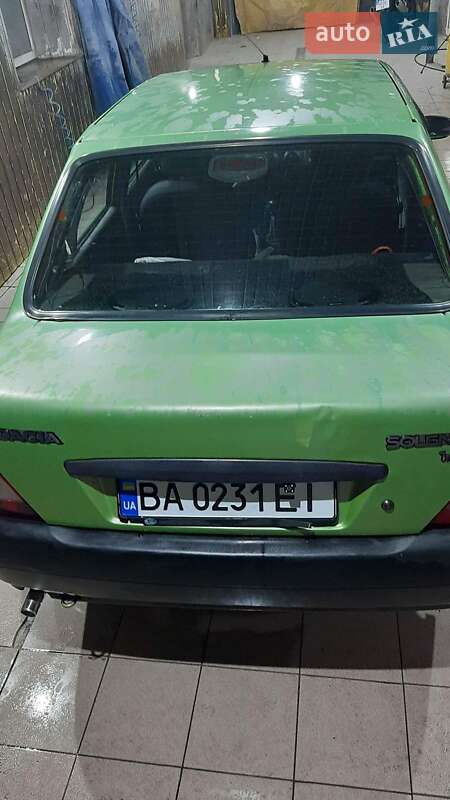 Хэтчбек Dacia Solenza 2003 в Благовещенском