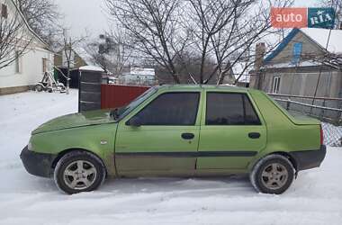 Хэтчбек Dacia Solenza 2004 в Остроге