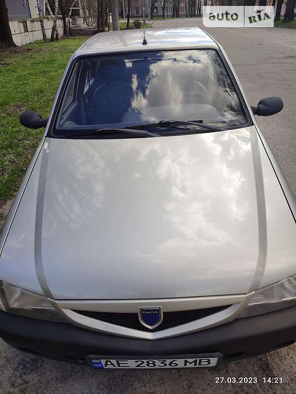 Хэтчбек Dacia Solenza 2004 в Каменском