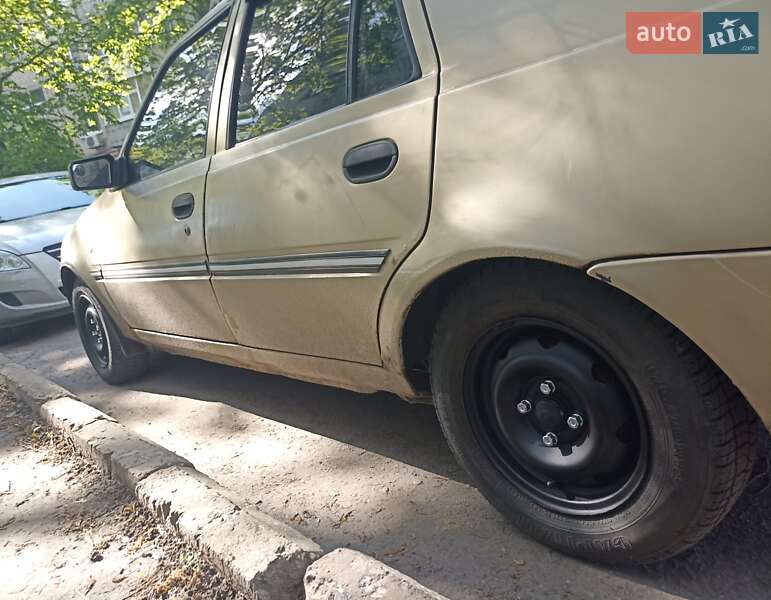Седан Dacia Solenza 2004 в Павлограде