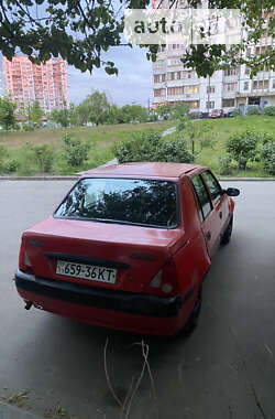 Седан Dacia Solenza 2004 в Києві