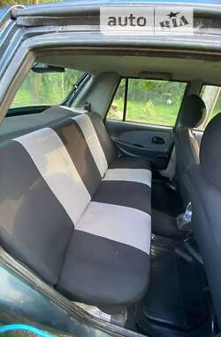 Седан Dacia Solenza 2004 в 