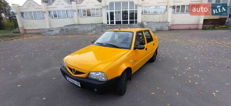 Dacia Solenza 2004