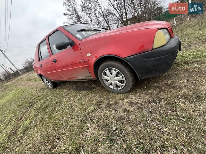 Седан Dacia Solenza 2003 в Новомиргороде