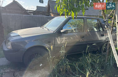 Седан Dacia Solenza 2003 в 
