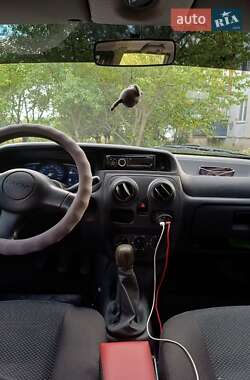 Седан Dacia Solenza 2004 в Богодухове