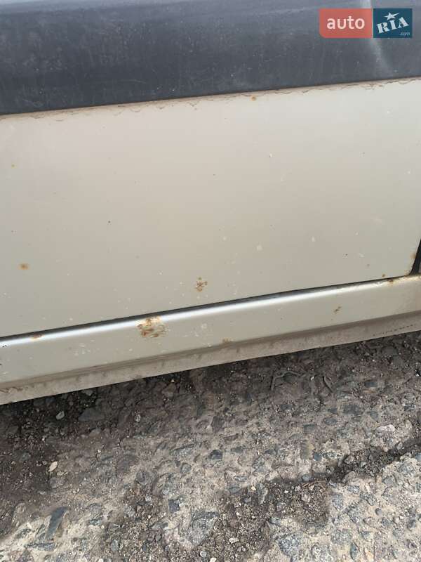 Седан Dacia Solenza 2003 в Кривом Роге