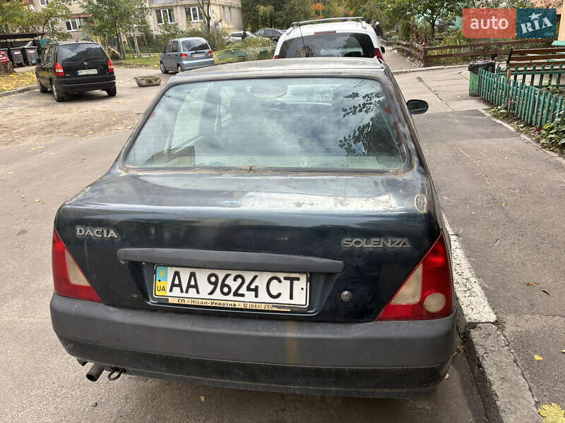 Седан Dacia Solenza 2004 в Киеве