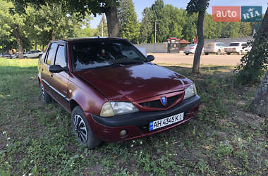 Седан Dacia Solenza 2004 в Тростянці
