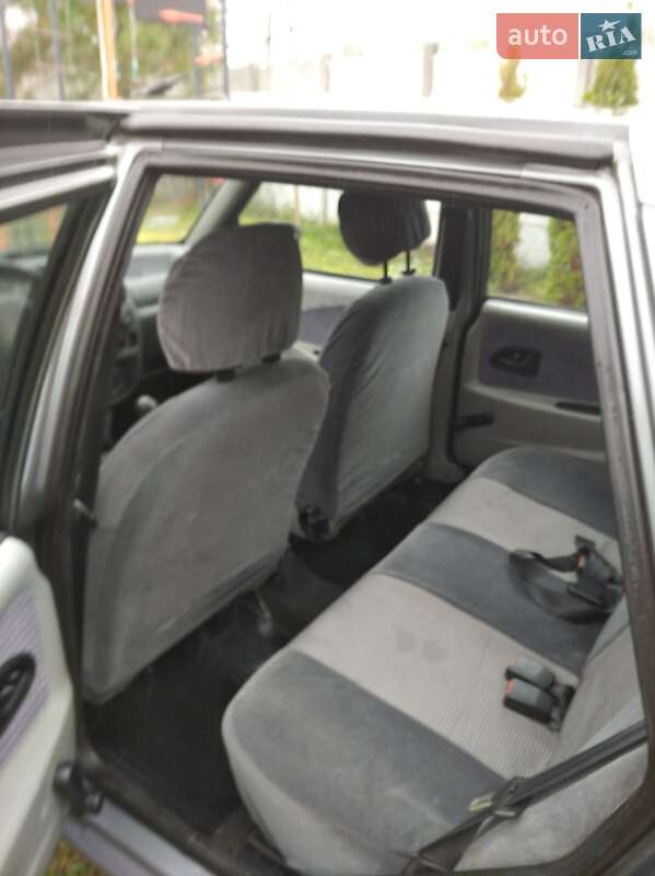 Седан Dacia Solenza 2004 в Киеве фото 10 Седан Dacia Solenza 2004 в Киеве