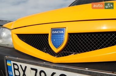 Седан Dacia Solenza 2004 в Львове
