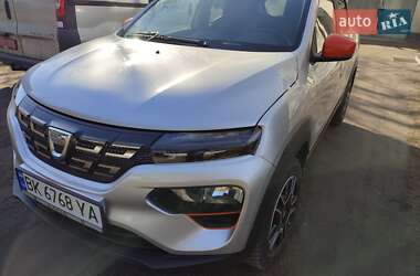 Позашляховик / Кросовер Dacia Spring 2021 в Дубні