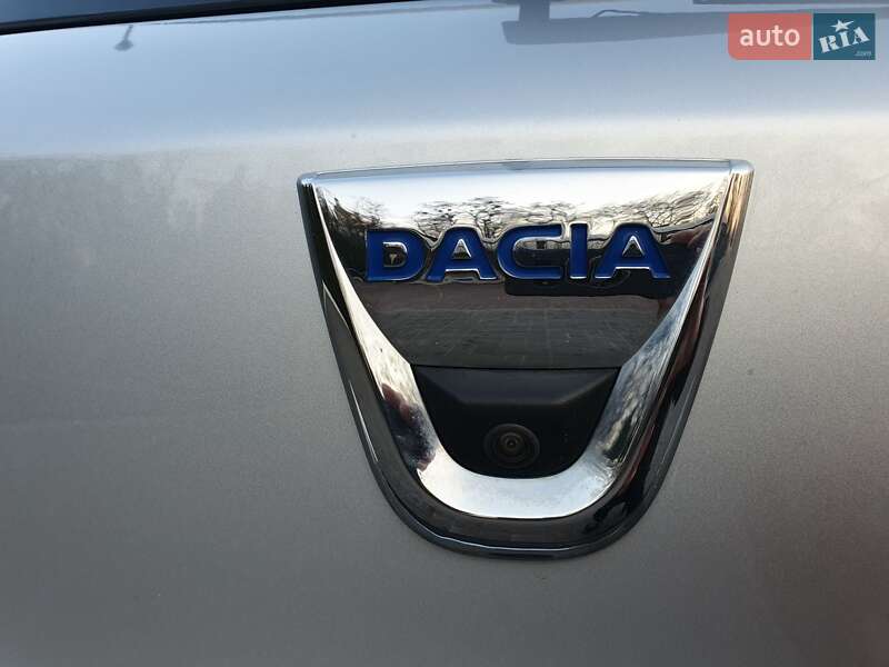 Внедорожник / Кроссовер Dacia Spring 2021 в Киеве