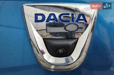 Внедорожник / Кроссовер Dacia Spring 2022 в 