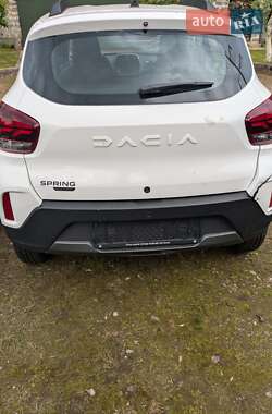 Внедорожник / Кроссовер Dacia Spring 2023 в 