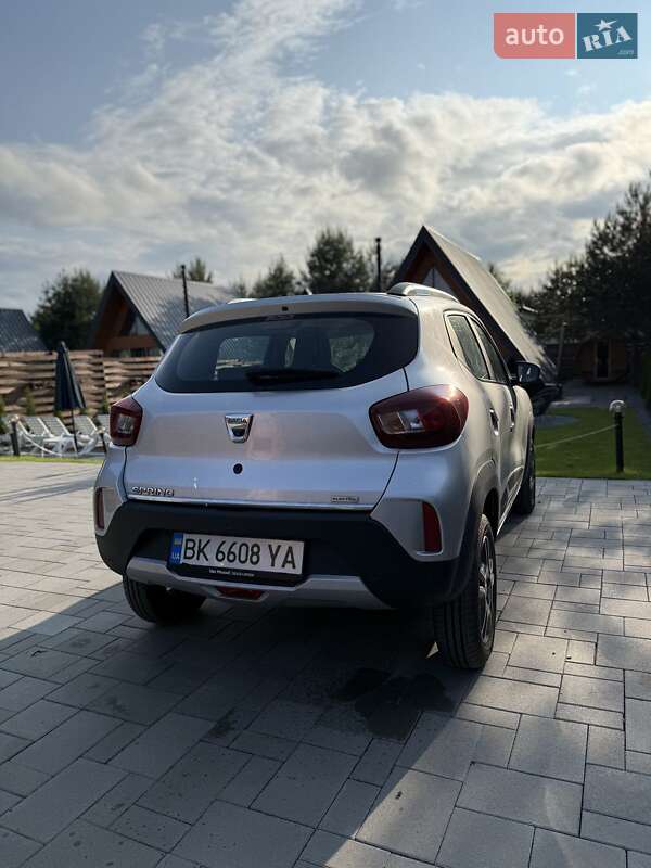 Позашляховик / Кросовер Dacia Spring 2020 в Рівному