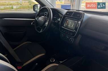Внедорожник / Кроссовер Dacia Spring 2022 в 