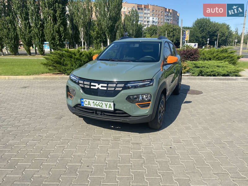 Позашляховик / Кросовер Dacia Spring 2022 в 