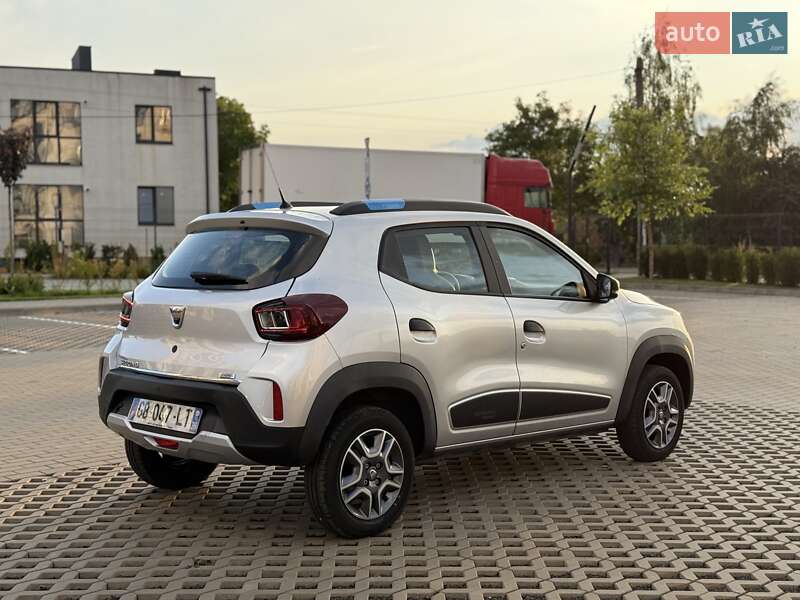 Позашляховик / Кросовер Dacia Spring 2021 в Луцьку