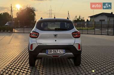 Позашляховик / Кросовер Dacia Spring 2021 в 
