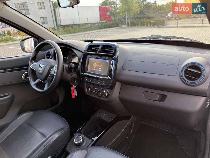 Позашляховик / Кросовер Dacia Spring 2021 в Луцьку
