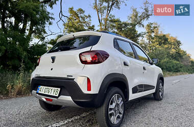 Внедорожник / Кроссовер Dacia Spring 2021 в 