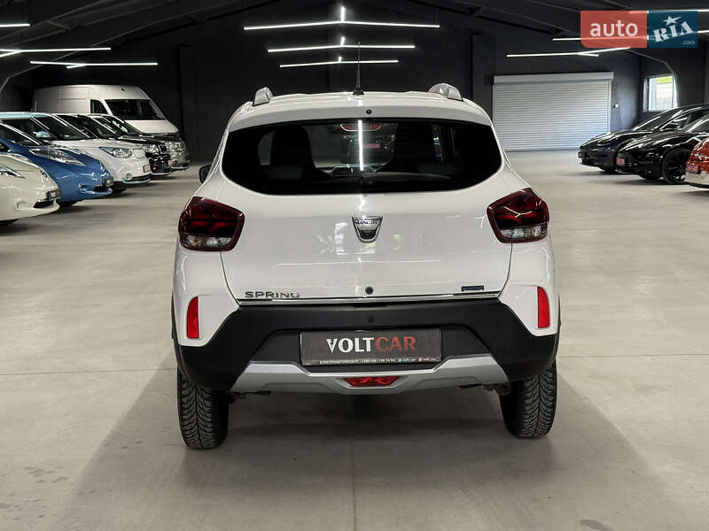 Внедорожник / Кроссовер Dacia Spring 2022 в Владимире