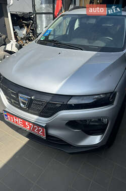 Внедорожник / Кроссовер Dacia Spring 2022 в 