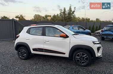 Внедорожник / Кроссовер Dacia Spring 2021 в 