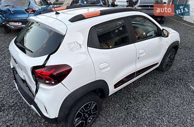 Внедорожник / Кроссовер Dacia Spring 2021 в 