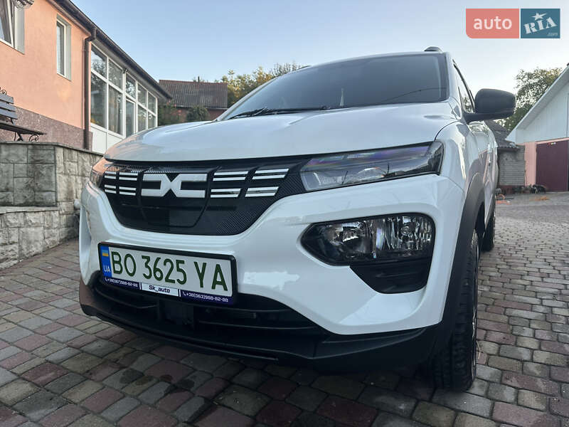 Позашляховик / Кросовер Dacia Spring 2023 в Кременці