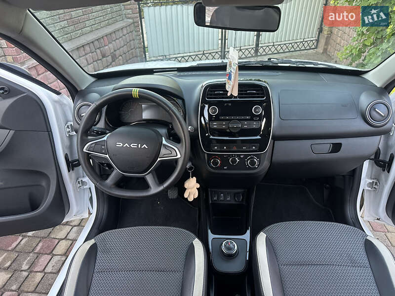 Позашляховик / Кросовер Dacia Spring 2023 в Кременці
