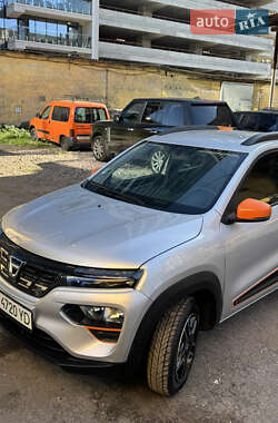 Внедорожник / Кроссовер Dacia Spring 2022 в 