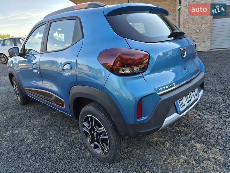 Внедорожник / Кроссовер Dacia Spring 2021 в Владимире